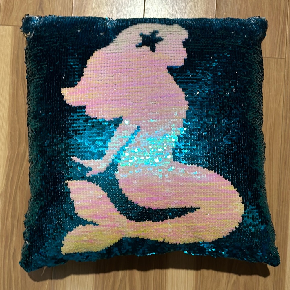 Reversible Sequin Mermaid 18” throw pillow
